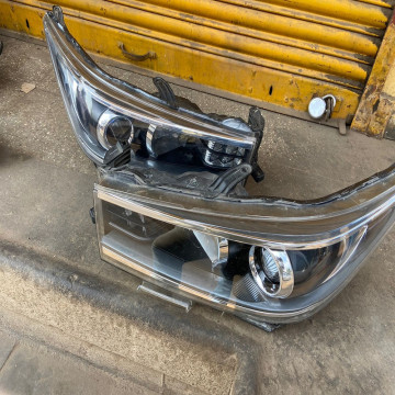 Toyota Innova Crysta Left &...