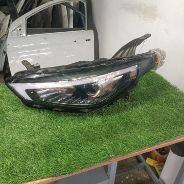 MG ZS EV Left And Right Projector Headlight Assembly