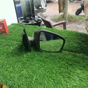 Renault Kwid Right Side Mirror