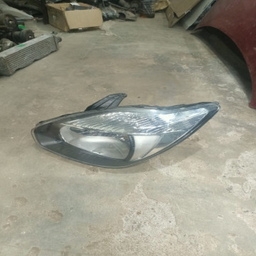 Ford Figo Left Headlight
