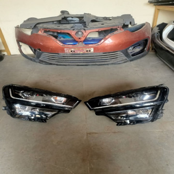 Skoda Kushaq Left And Right...